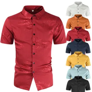 Men's short sleeve casual button down shirt featuring classic lapel and stylish jacquard pattern.