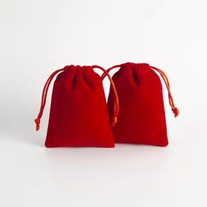 Roter Samt Kordelzugbeutel fur Schmuckgeschenk Aufbewahrung und Verpackung weiche Tasche Detail.