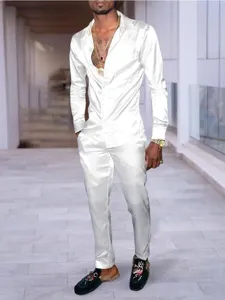 Set di due pezzi da uomo camicia a maniche lunghe e pantaloni tinta unita moda