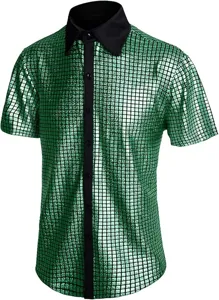 Detalle de camisa de manga corta con lentejuelas verdes, top disco retro años 70
