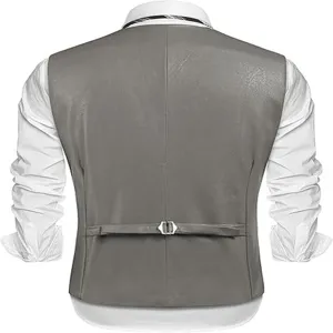 Chaleco de traje gris de cuero PU para hombre, vista trasera detalle, estilo moto vintage.
