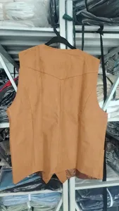 Gilet homme daim vintage casual slim fit costume formel gilet dos detail vue