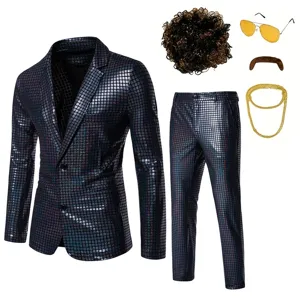 Ensemble costume disco à sequins pour homme pour fête boîte de nuit avec accessoires.