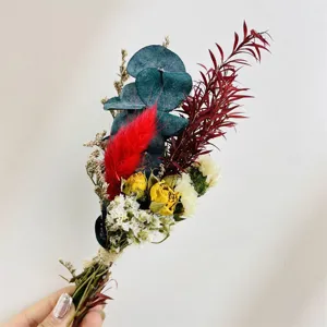 Mini dried flower bouquet for car decor, wedding gift box, and Christmas decoration.