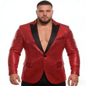 Nahaufnahme eines roten Pailletten Sakkos für Herren mit elegantem schwarzem Revers.