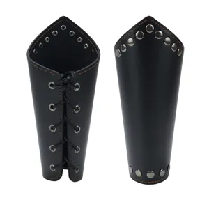 Middeleeuwse heren lederen polsband viking gotische punk cosplay zwarte arm guard