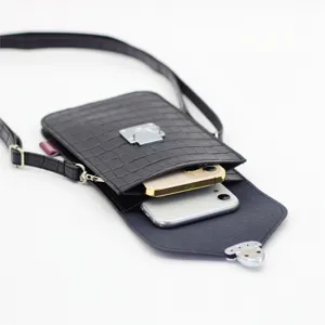 Borsa a tracolla per cellulare in pelle PU nera con motivo coccodrillo e chiusura metallica.