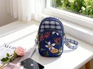 Blaues Karo und Blumen Print mehrschichtige Umhängetasche für Handy, kleine Freizeittasche.