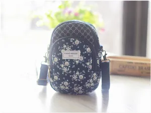 Gesteppte Handytasche mit Blumenmuster, lässige kleine Umhängetasche für Damen.