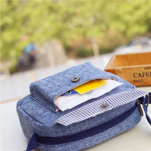Blaues Leinen-Umhängetasche für Damen, lässige Schultertasche mit Vordertasche und Magnetverschluss.