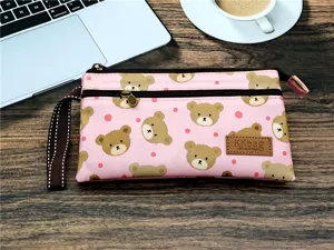 Trousse à crayons en toile rose avec motif d'ours mignon, petit sac à main zippé multicouche.