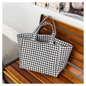 Sac cabas classique à carreaux noirs et blancs, grand sac bandoulière décontracté.
