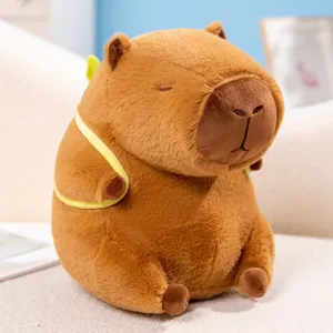 Mignon jouet en peluche capybara avec sac avocat poupée douce cadeau pour enfants.