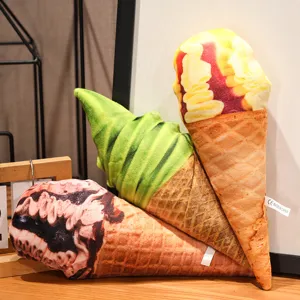 Simulazione gelato cono peluche dolce cuscino morbido imbottito cibo bambola vista di dettaglio.