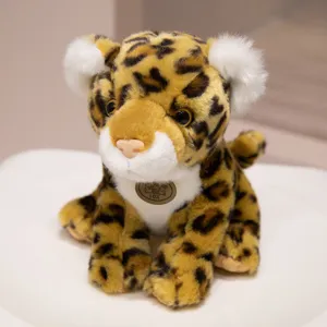 Mignon jouet en peluche de léopard, poupée animal rembourrée douce pour enfants et cadeau.