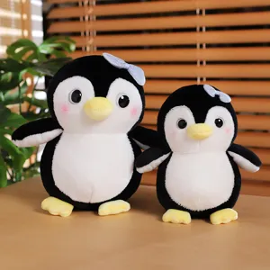 Set di giocattoli di peluche pinguino carino, morbida bambola di peluche con fiocco, regalo bambini.