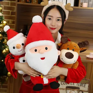 Weihnachts Plueschspielzeug Set mit Weihnachtsmann Schneemann und Rentier Puppen fuer Geschenke.