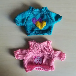Doll knitted sweater set, cute heart and bear designs, perfect apparel for plush toys and fashion dolls.