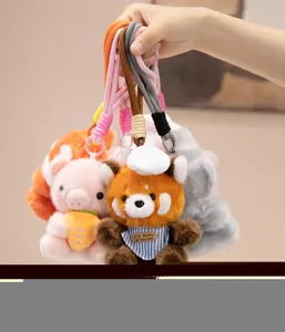 Niedliche Tier Plüsch Anhänger Schlüsselanhänger mit verschiedenen süßen Designs für Taschen und Schlüssel.