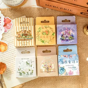 Set de pegatinas de papelería en caja, temas bonitos para diario y proyectos creativos.