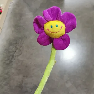 Peluche fiore sorridente giocattolo girasole bambola morbido regalo decorazione casa