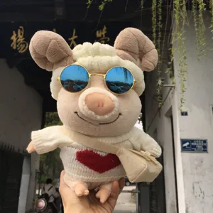 Travel cute pig plush toy with sunglasses sweater stuffed animal doll gift for kids