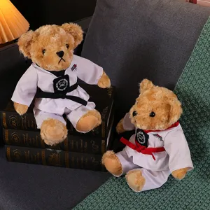Peluche ours en peluche Taekwondo mignon poupée en peluche cadeau avec ceinture noire et rouge