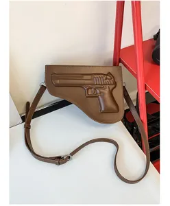 2026 otoño nuevo bolso cruzado elegante, diseño de pistola 3D único, bolso retro de cuero PU