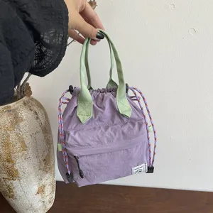 Sac Seau Décontracté en Nylon pour Femmes Grande Capacité Couleur Unie Sac à Main Chic Sac à Épaule Bandoulière Quotidien Voyage Tote