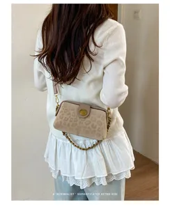 Damen stilvolle Leo-Muster Umhängetasche Vintage Schnappverschluss Schultertasche Sommer Kette