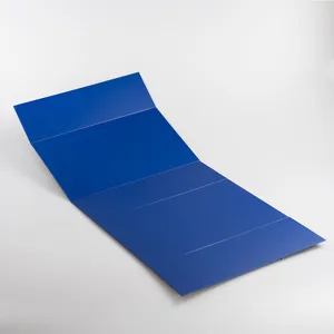 Detaillierte Nahaufnahme der blauen magnetischen Faltschachtel Verpackungsstruktur.