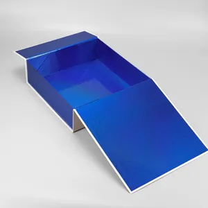 Boîte cadeau pliable bleue avec finition métallique brillante, emballage en carton rigide idéal.