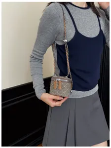 Herfst winter chique strass ketting mini doos tas mode vrouwen crossbody cosmetische tas.