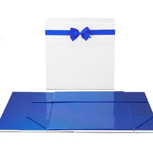 Boîte cadeau carrée avec ruban bleu, design pliant monobloc pour la Saint-Valentin.