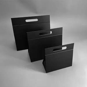 Schwarze faltbare Geschenkkartons mit Griff, tragbare Papierverpackung für verschiedene Anlässe