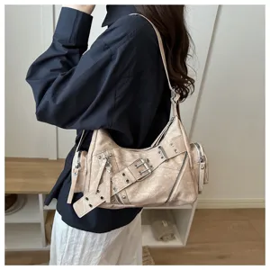 Borsa a tracolla moto vintage da donna, borsa incrociata in pelle PU retro con fibbie in metallo.