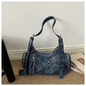 Borsa a tracolla da moto in denim lavato da donna, borsa hobo stile punk rétro con fibbie multiple.