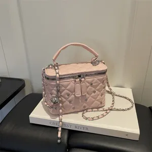 Women Fashion Quilted Chain Crossbody Bag PU Leather Luxury Designer Style Small Square Shoulder Bag Commuter Handbag
