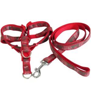 Red camouflage pet dog harness and leash set, adjustable reflective walking chest strap for dogs.