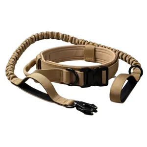 Collar de perro táctico y juego de correa elástica para perros medianos y grandes al aire libre.
