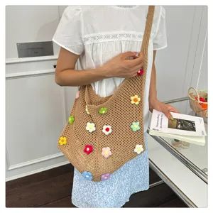 Sac cabas crocheté à la main avec fleurs colorées, élégant sac d'épaule en tricot pour femmes.