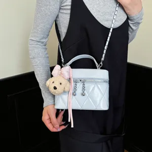 Quilted stitching box bag women's fashion chain shoulder crossbody bag with cute dog pendant.