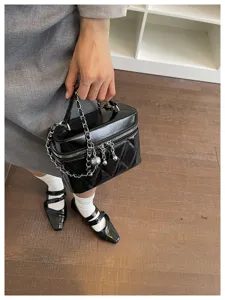 Sac à main matelassé noir pour femme, élégant petit sac bandoulière chaîne tendance.