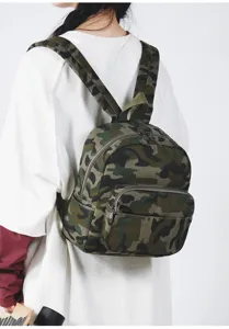 Zaino mimetico casual in tela per sport all'aperto, grande zaino spazioso per studenti e viaggi.