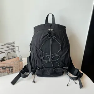 Koreanischer einfarbiger funktionaler Rucksack, leichter Outdoor Pendel- und Wanderrucksack.