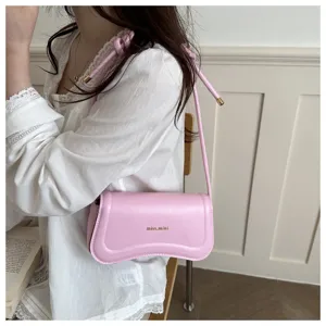 Pink underarm shoulder bag for women, trendy niche design daily commute handbag.