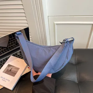Γυναικείο Casual Nylon Dumpling Τσάντα Crescent Shoulder Bag Minimalist Commute Crossbody Bag Daily Fashion Handbag
