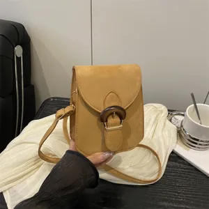 Sac Bandoulière Small en Cuir PU Couleur Unie pour Femmes Minimaliste Urbain Sac à Épaule Téléphone