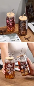 Glasbecher mit Bambusdeckeln und Strohhalmen, mit süßen Motiven für den täglichen Gebrauch.