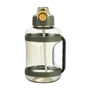 Grande borraccia sportiva da 1500ml con cannuccia e manico, bottiglia fitness in plastica.